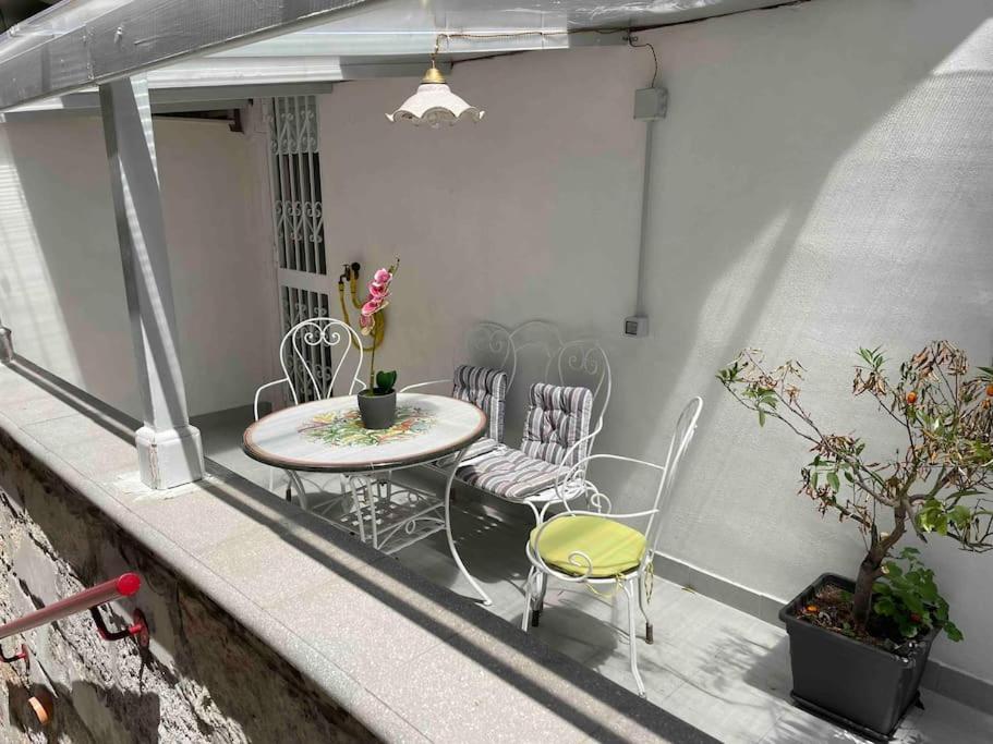 La Casa Di Lillidu - Napoli Most Exclusive Area Apartment Luaran gambar